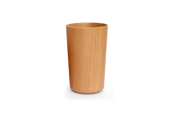 天然の木から削り出して仕上げた木製コップ・カップ「Wooden Cup 260ml」
